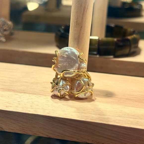 NEW Natural Freshwater Pearl GoldPlated Abstract Wrapped Adjustable Trilogy Ring - Picture 7 of 16